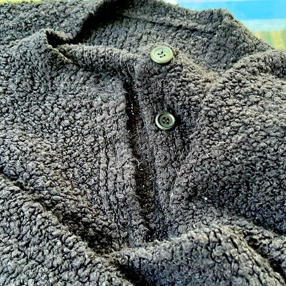 Source Unknown Sweaters - Black fleecey cardigan sweater